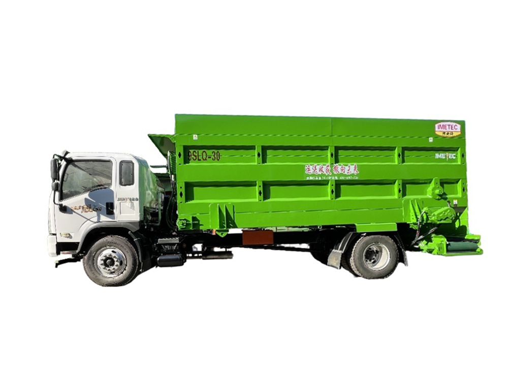 四轮撒料车2.jpg